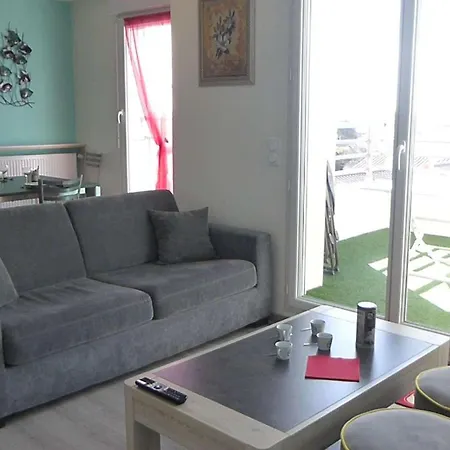 Sg340-201 2 Pièces 4 Couchages Gilles Croix De Vie *