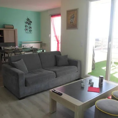 Appartement Sg340-201 2 Pièces 4 Couchages Gilles Croix De Vie Saint-Gilles-Croix-de-Vie